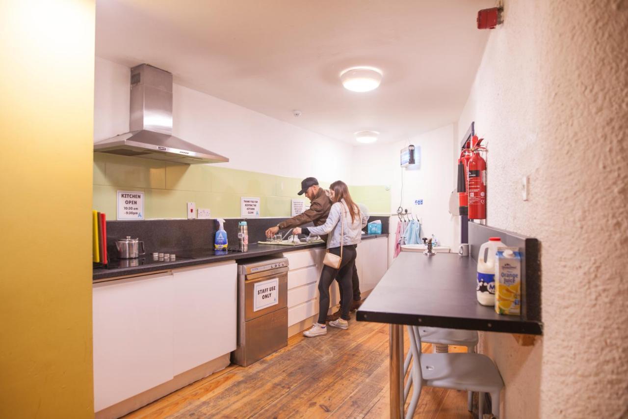 Ashfield Hostel Dublin Exteriör bild